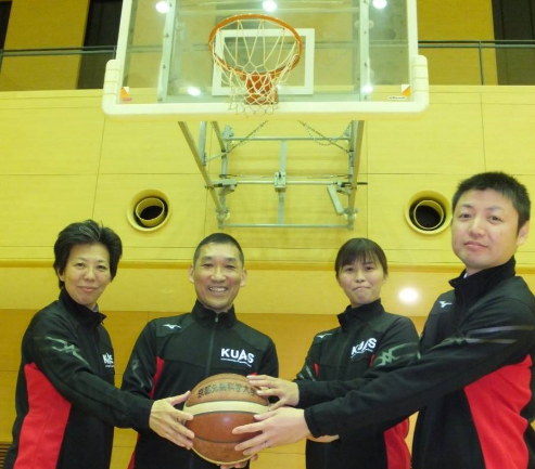 20191203_New_coach_wbasket01.png