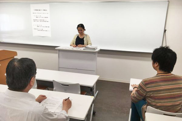 大学院経済学研究科の修士論文テーマ報告会が開催されました 京都先端科学大学(KUAS)