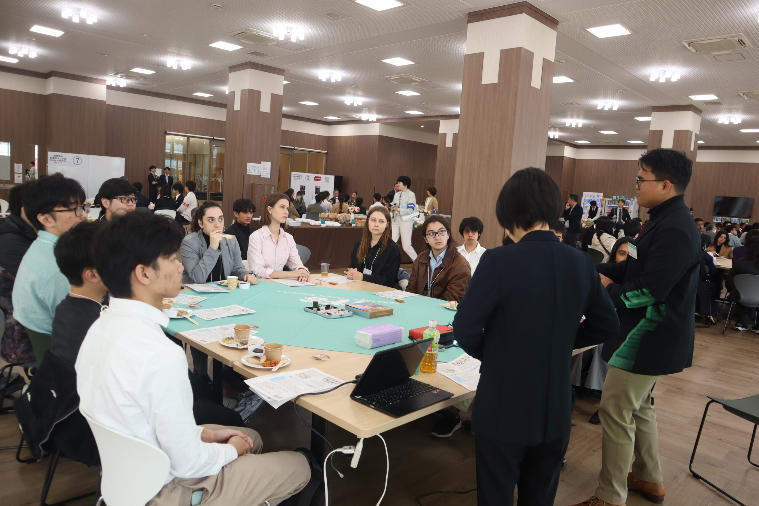 【Event Report】KUAS × JETRO Co-host “Company–Student Networking Event for International Students”