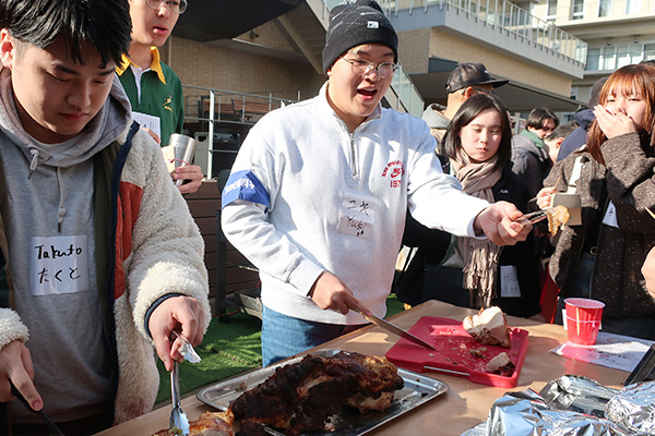 国際交流イベント「KUASバーベキュー2025」を開催しました[国際センター]