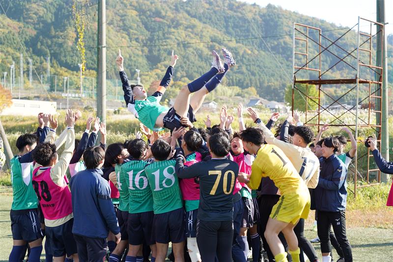 3年ぶりの関西2部昇格を達成！【サッカー部】