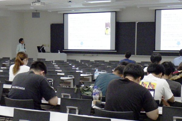 バイオテクノロジー産業の最前線「リパーゼと油脂加工」【バイオ環境学部】
